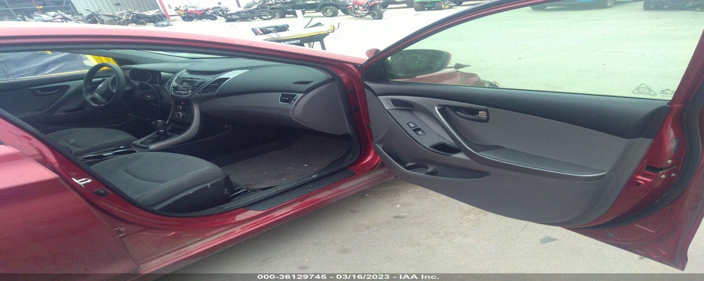 5NPDH4AE3FH573482 2015 HYUNDAI ELANTRA photo no. 5
