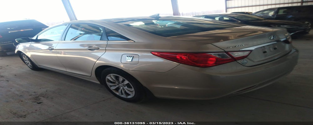 5NPEB4AC0BH186323 2011 HYUNDAI SONATA photo no. 3