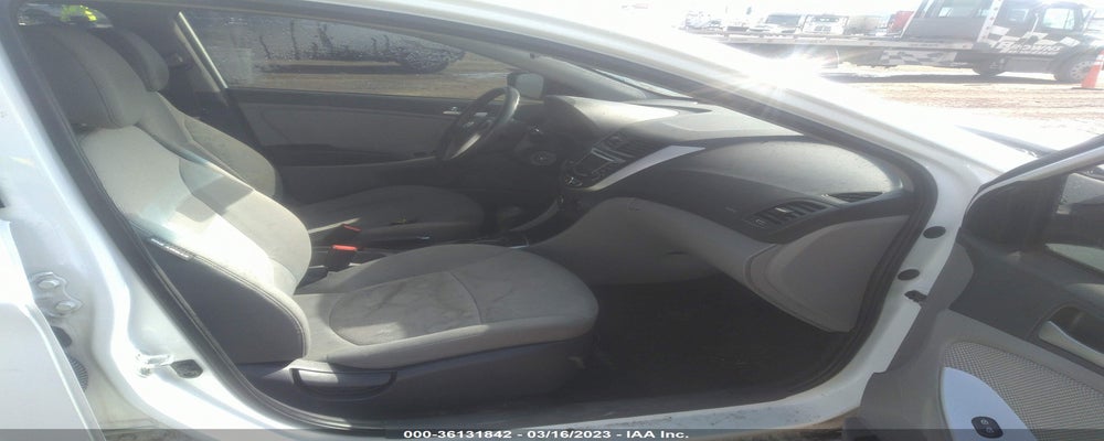 KMHCT5AE8DU136057 2013 HYUNDAI ACCENT photo no. 5