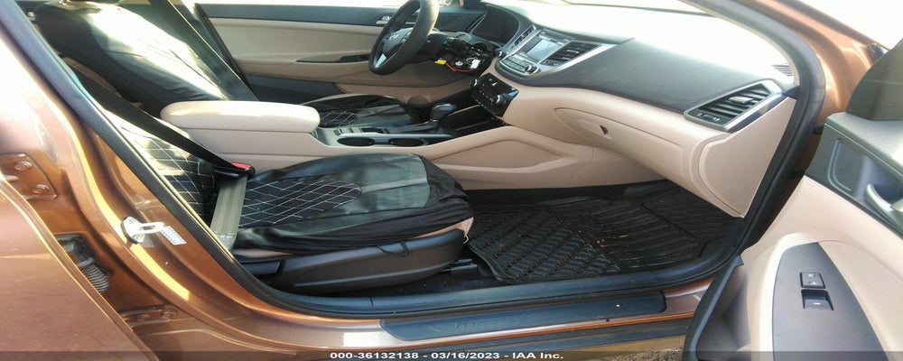 KM8J33A25GU050128 2016 HYUNDAI TUCSON photo no. 5