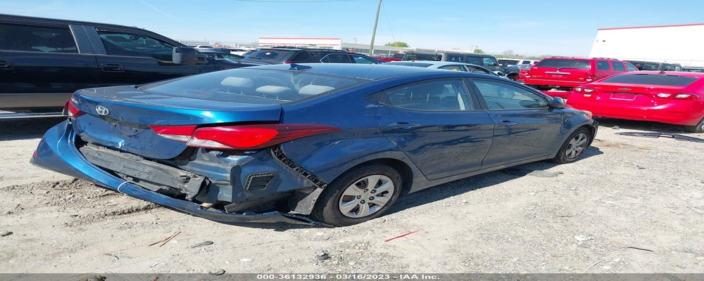 KMHDH4AE8GU567440 2016 HYUNDAI ELANTRA photo no. 4