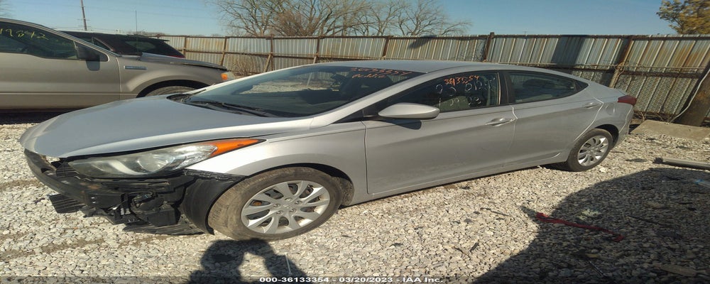 5NPDH4AE8BH031949 2011 HYUNDAI ELANTRA photo no. 2