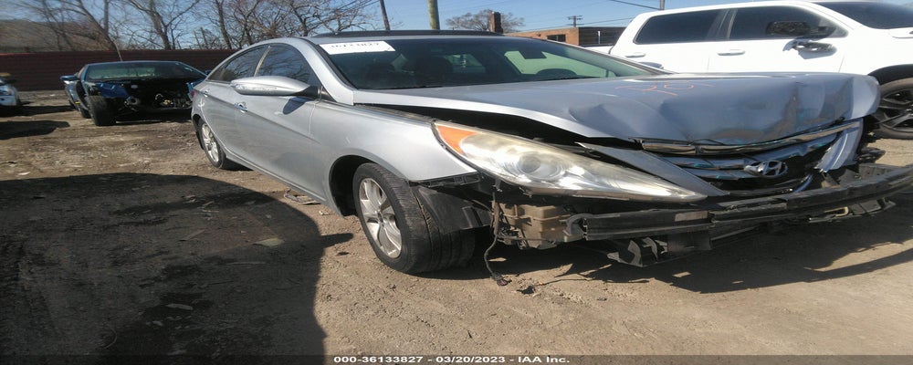 5NPEC4AC2DH647134 2013 HYUNDAI SONATA photo no. 17