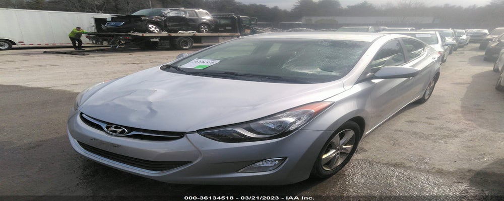 5NPDH4AE0DH315093 2013 HYUNDAI ELANTRA photo no. 2