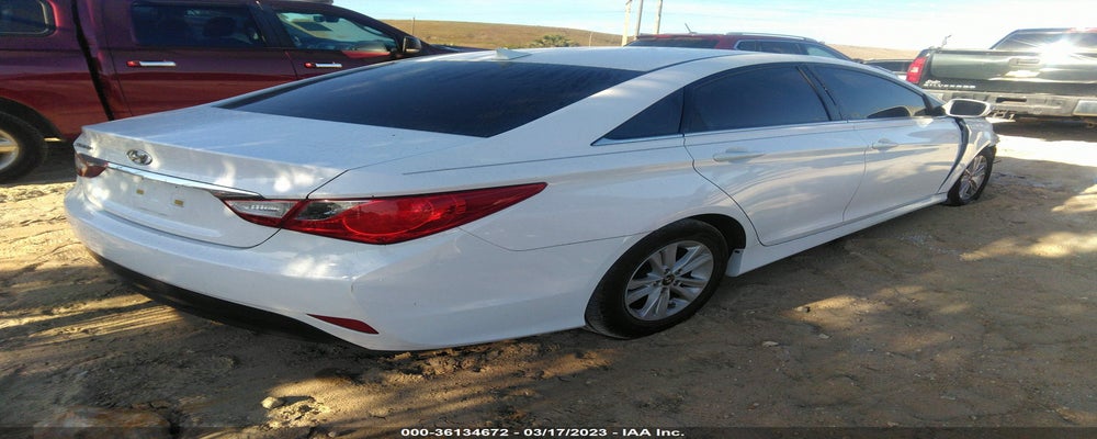5NPEB4AC4EH917386 2014 HYUNDAI SONATA photo no. 4
