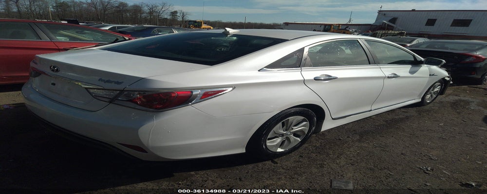KMHEC4A45DA091302 2013 HYUNDAI SONATA HYBRID photo no. 4