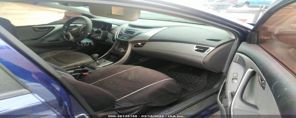 5NPDH4AE3DH261689 2013 HYUNDAI ELANTRA photo no. 5