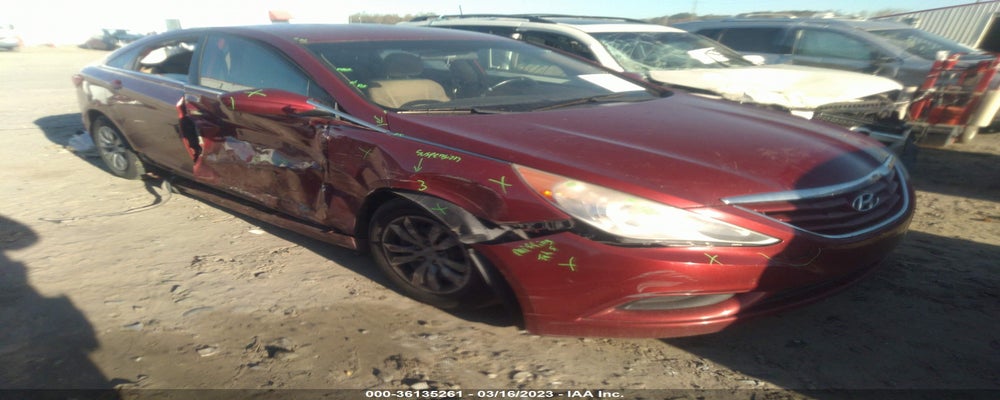 5NPEB4AC8BH085806 2011 HYUNDAI SONATA photo no. 1