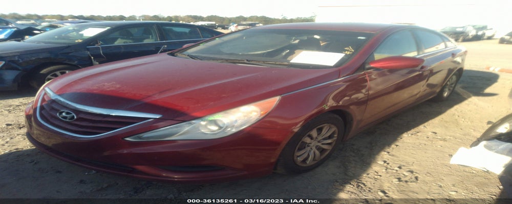 5NPEB4AC8BH085806 2011 HYUNDAI SONATA photo no. 2