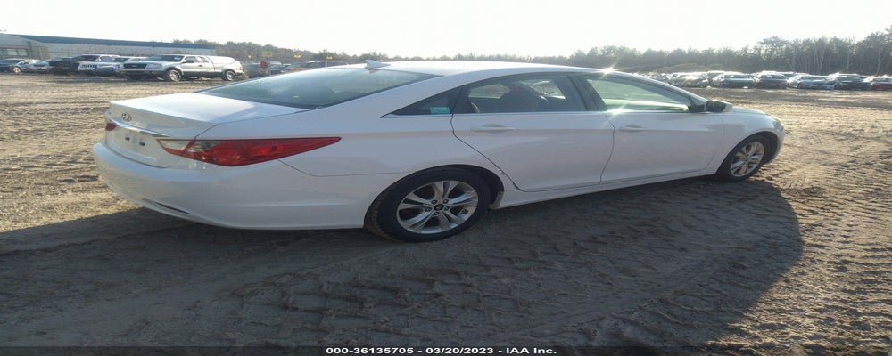 5NPEB4AC8BH129514 2011 HYUNDAI SONATA photo no. 4
