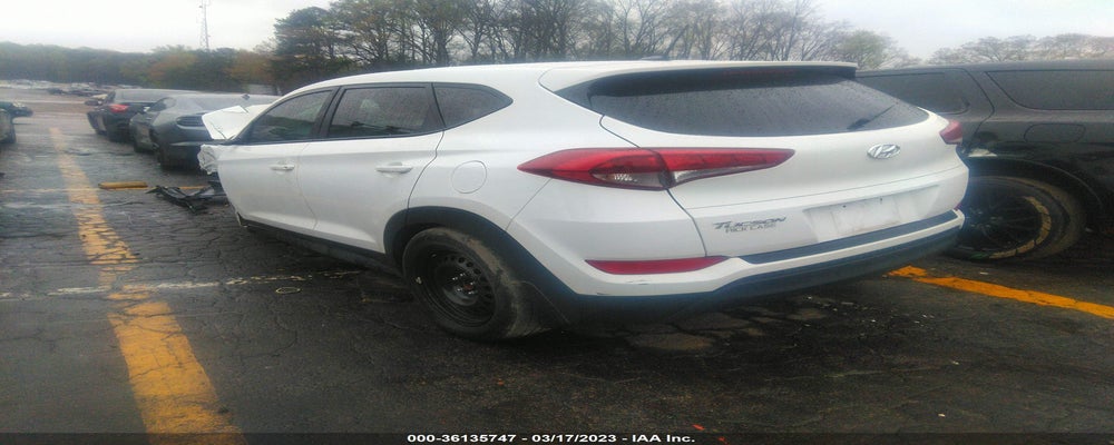 KM8J23A49HU283032 2017 HYUNDAI TUCSON photo no. 3