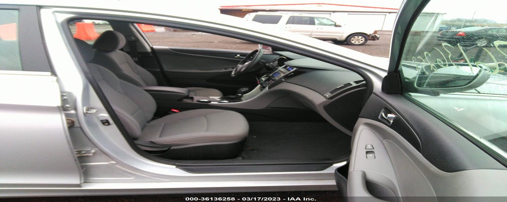 5NPEB4ACXBH279205 2011 HYUNDAI SONATA photo no. 5