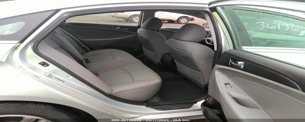 5NPEB4ACXBH279205 2011 HYUNDAI SONATA photo no. 8