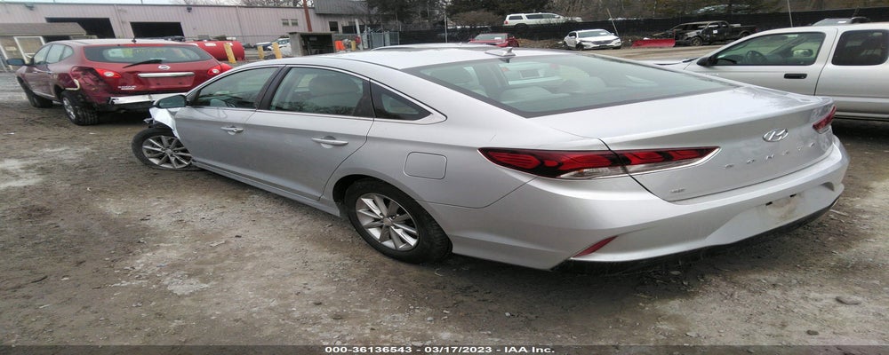 5NPE24AFXKH751431 2019 HYUNDAI SONATA photo no. 3