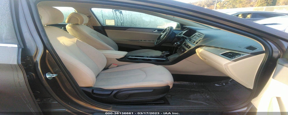 5NPE24AF9HH443000 2017 HYUNDAI SONATA photo no. 5