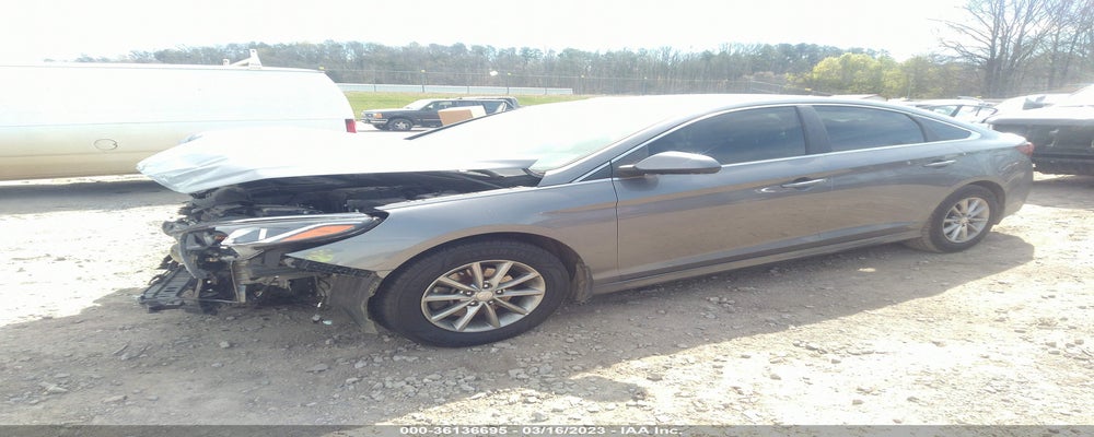 5NPE24AF1JH619463 2018 HYUNDAI SONATA photo no. 2