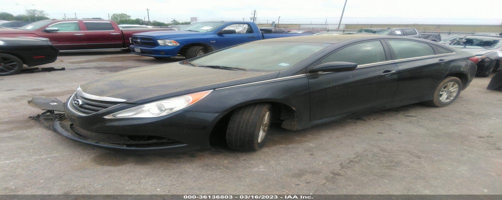 5NPEB4AC3EH839179 2014 HYUNDAI SONATA photo no. 2