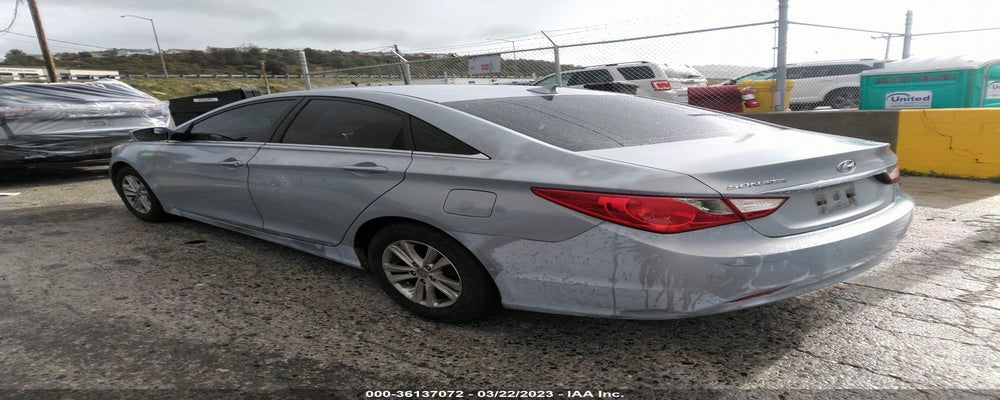 5NPEB4ACXBH119180 2011 HYUNDAI SONATA photo no. 3