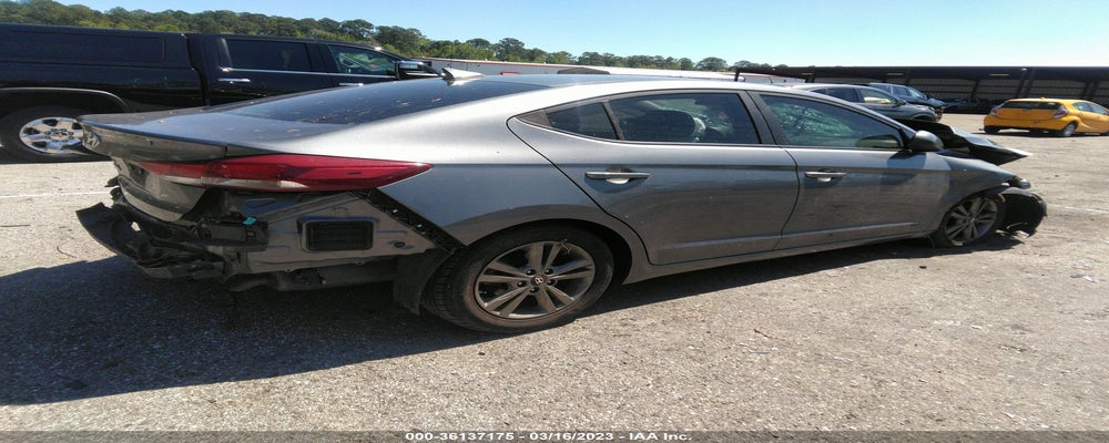 5NPD84LF7JH274978 2018 HYUNDAI ELANTRA photo no. 4