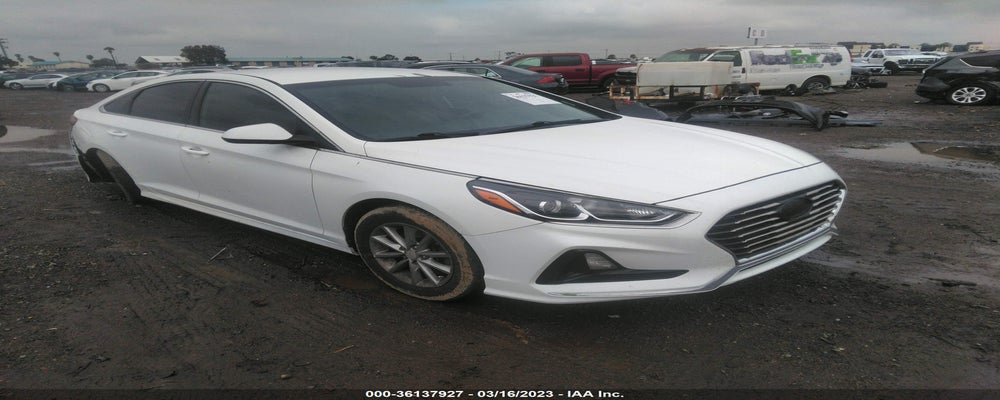 5NPE24AF0JH664345 2018 HYUNDAI SONATA photo no. 11