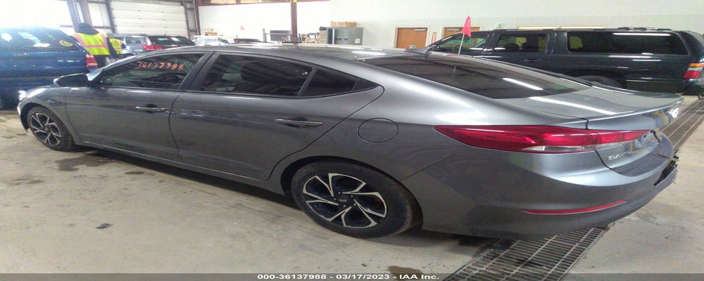 5NPD84LF2JH303285 2018 HYUNDAI ELANTRA photo no. 3