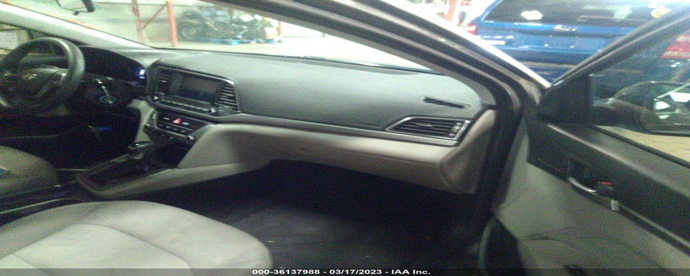 5NPD84LF2JH303285 2018 HYUNDAI ELANTRA photo no. 5