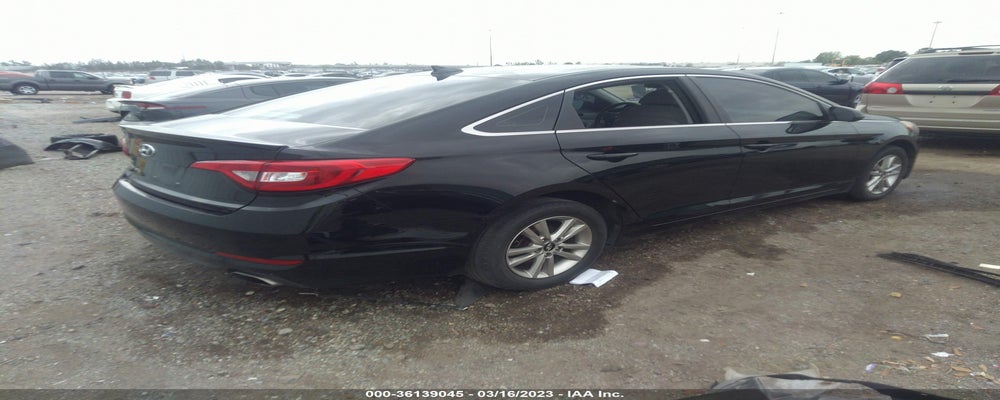 5NPE24AF7FH000454 2015 HYUNDAI SONATA photo no. 4