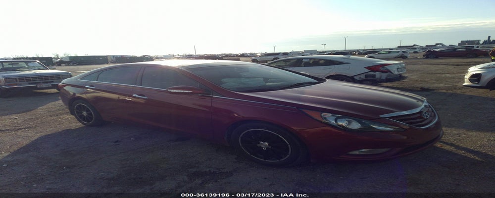 5NPEC4ACXDH637239 2013 HYUNDAI SONATA photo no. 4