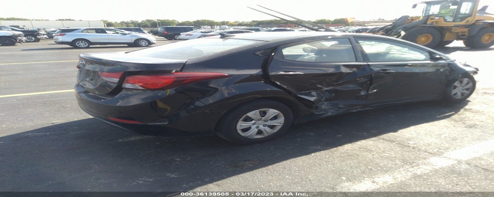 5NPDH4AE3GH759167 2016 HYUNDAI ELANTRA photo no. 4