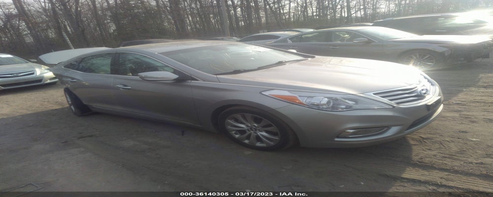 KMHFG4JG6CA179812 2012 HYUNDAI AZERA photo no. 24