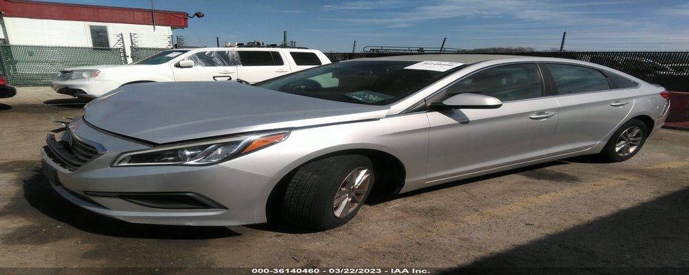 5NPE24AF7GH323128 2016 HYUNDAI SONATA photo no. 2