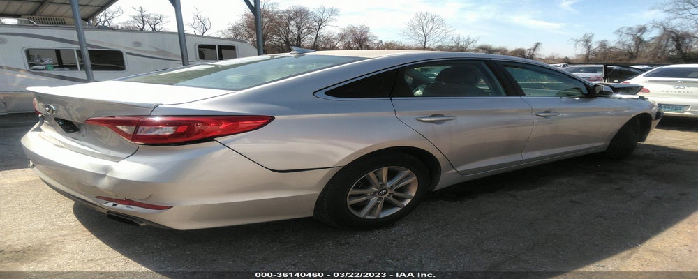 5NPE24AF7GH323128 2016 HYUNDAI SONATA photo no. 4