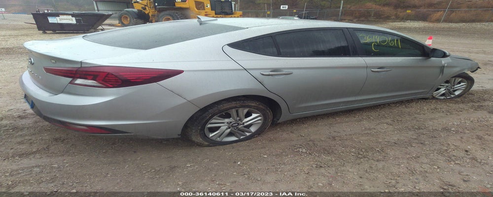 5NPD84LF6LH572697 2020 HYUNDAI ELANTRA photo no. 4