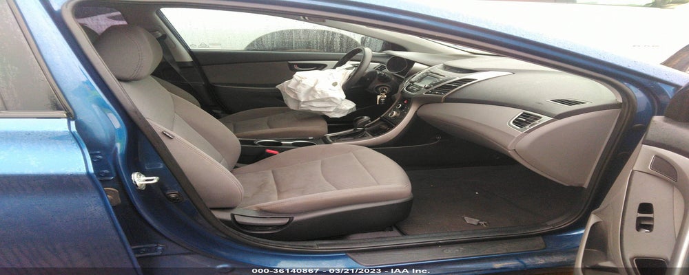 5NPDH4AE9GH658733 2016 HYUNDAI ELANTRA photo no. 5