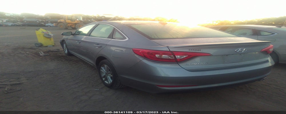 5NPE24AF2FH166607 2015 HYUNDAI SONATA photo no. 3