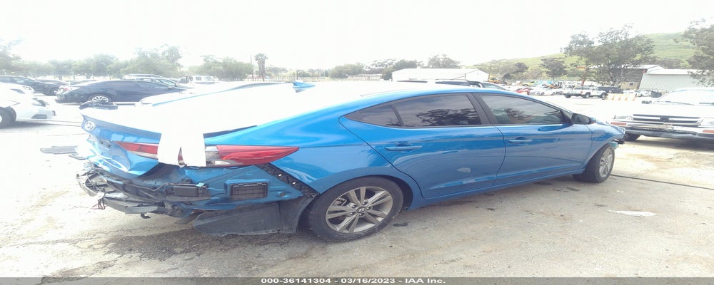 5NPD84LF2JH372400 2018 HYUNDAI ELANTRA photo no. 4