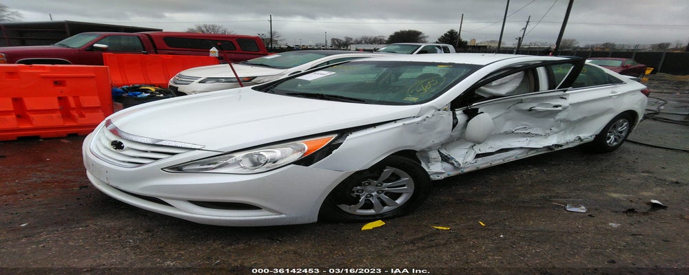 5NPEB4AC6CH371283 2012 HYUNDAI SONATA photo no. 2