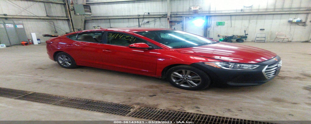 KMHD84LF1HU427687 2017 HYUNDAI ELANTRA photo no. 4