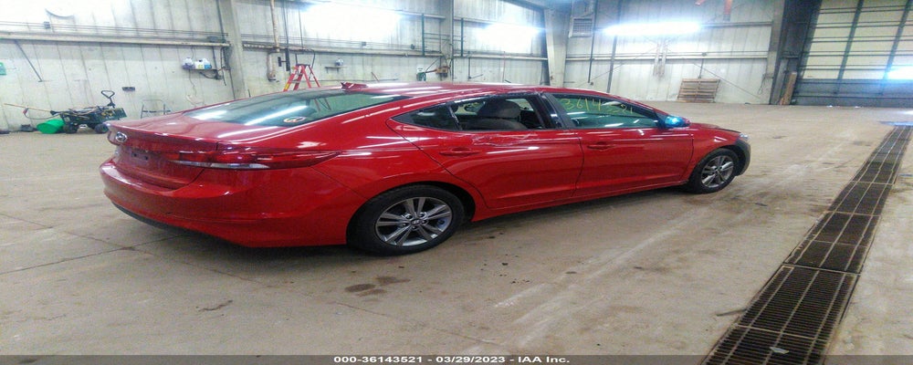 KMHD84LF1HU427687 2017 HYUNDAI ELANTRA photo no. 4