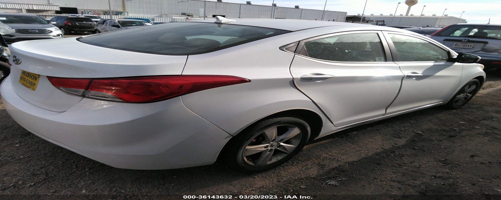 5NPDH4AE9BH018868 2011 HYUNDAI ELANTRA photo no. 4