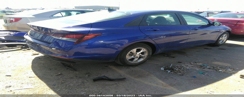 KMHLM4AG2MU155826 2021 HYUNDAI ELANTRA photo no. 4