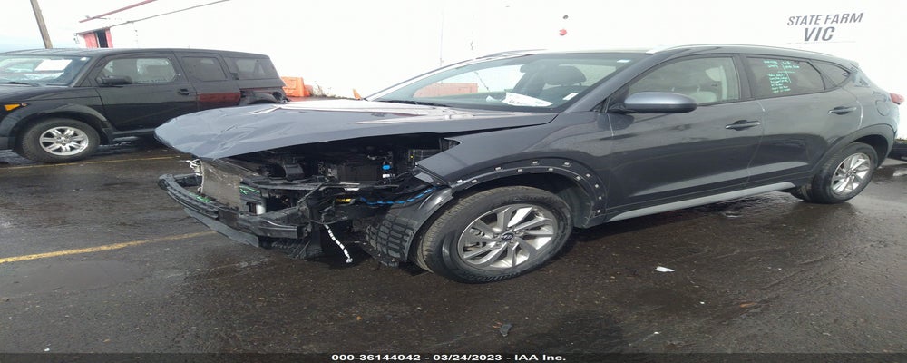 KM8J33A47JU679415 2018 HYUNDAI TUCSON photo no. 2