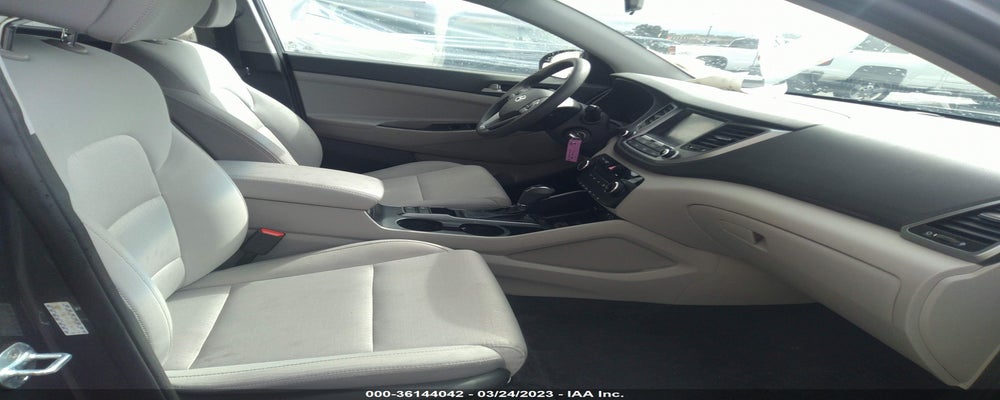 KM8J33A47JU679415 2018 HYUNDAI TUCSON photo no. 5