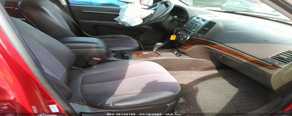 5XYZH4AG7BG062897 2011 HYUNDAI SANTA FE photo no. 5