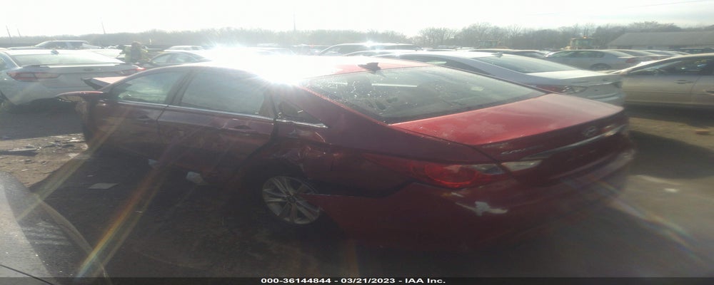 5NPEB4AC8DH721627 2013 HYUNDAI SONATA photo no. 3