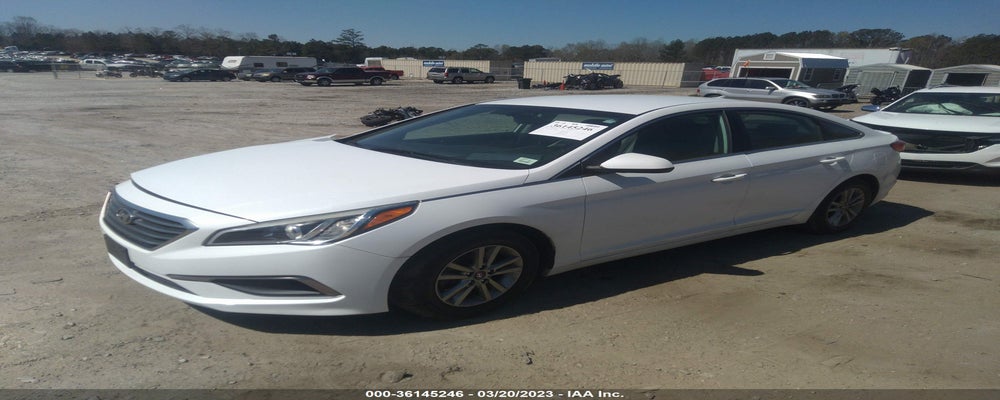 5NPE24AFXGH313435 2016 HYUNDAI SONATA photo no. 2