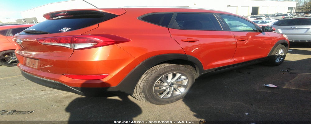 KM8J33A49GU176252 2016 HYUNDAI TUCSON photo no. 4