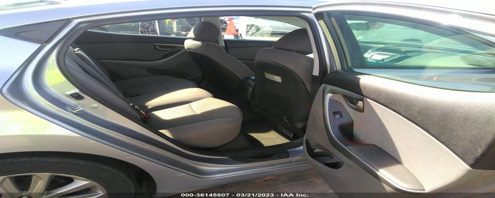 5NPDH4AE3GH746855 2016 HYUNDAI ELANTRA photo no. 8