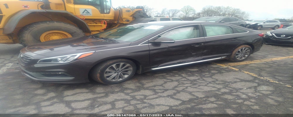 5NPE34AF1HH581692 2017 HYUNDAI SONATA photo no. 2