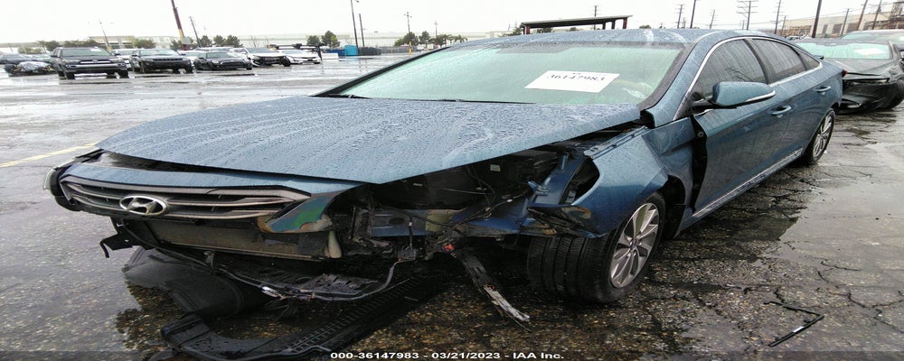 5NPE34AF3FH230568 2015 HYUNDAI SONATA photo no. 2